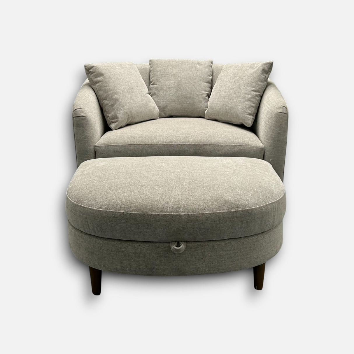 Thomasville Dillard Chair with Storage Ottoman