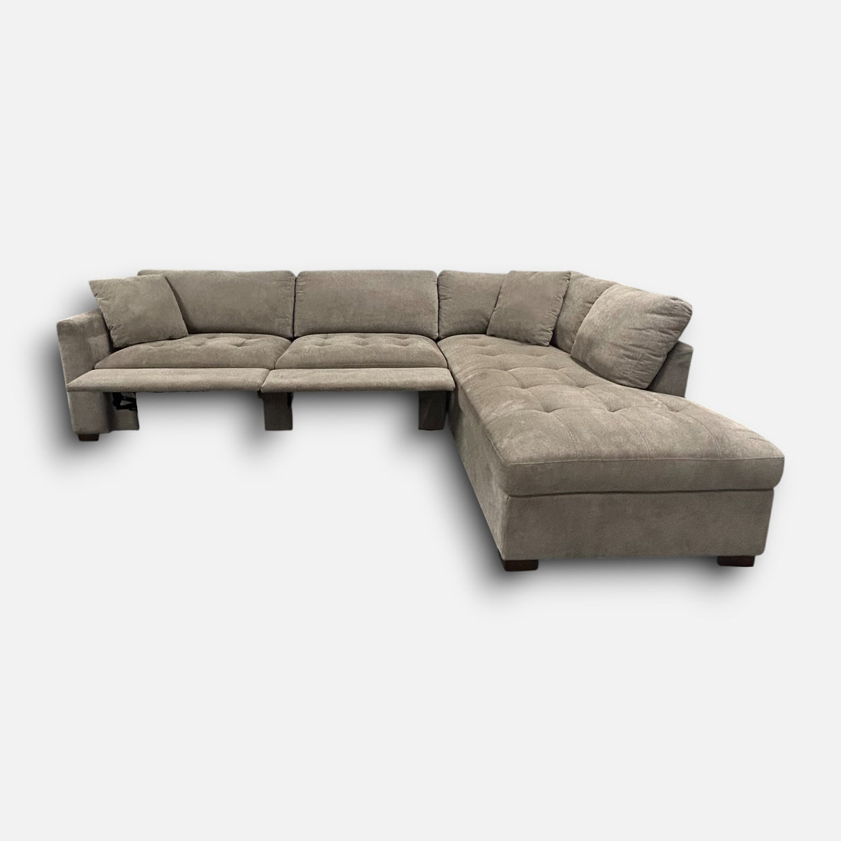 Thomasville Miles Sectional with Power Footrests