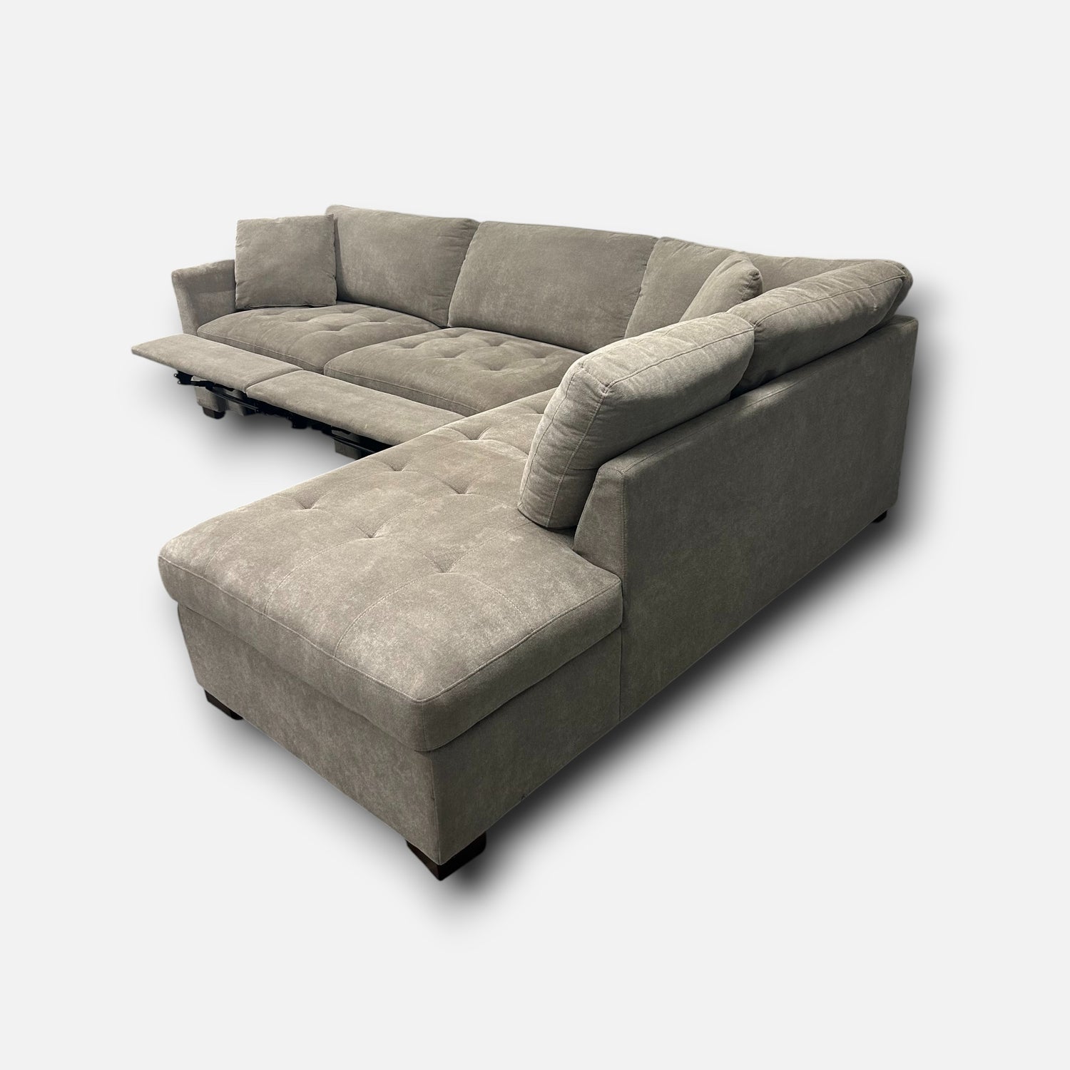 Thomasville Miles Sectional with Power Footrests
