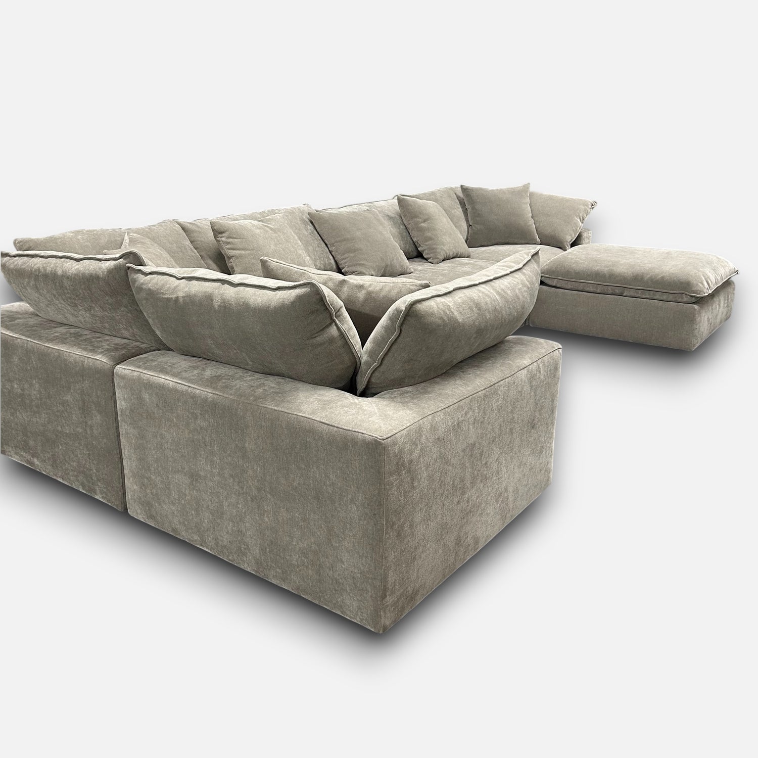 Sereen Modular Sectional with Ottoman